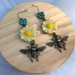 Vintage Yellow-Blue Flower and Bee Earrings